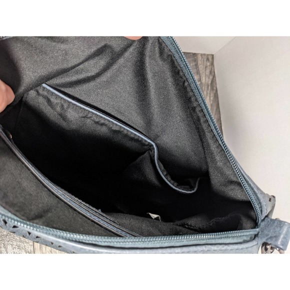 Jeane & Jax Cutout Crossbody Handbag Purse Blue Vegan Leather - Picture 6 of 7